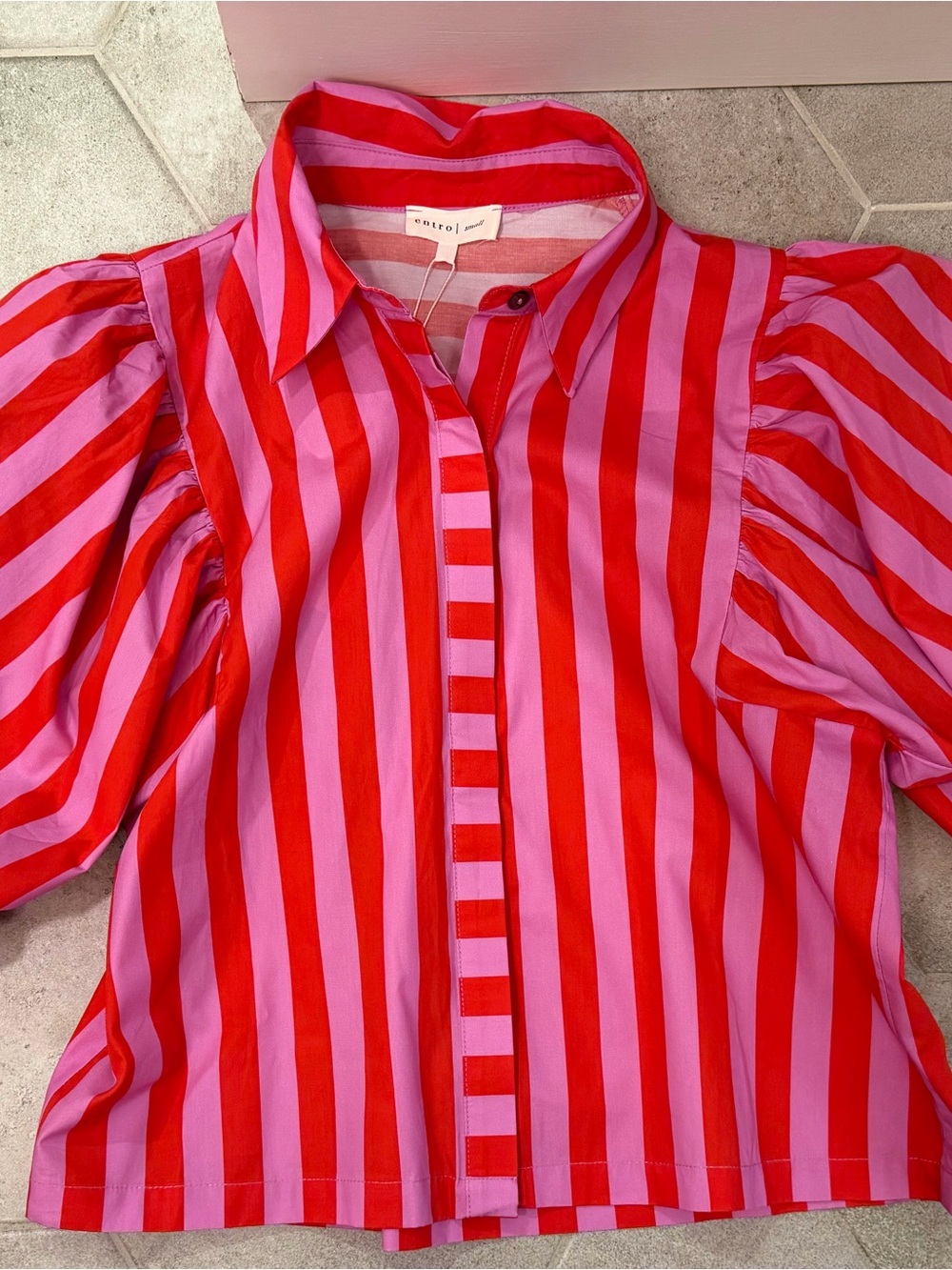 entro Red and Pink Striped Button-Up Puff Sleeve Top